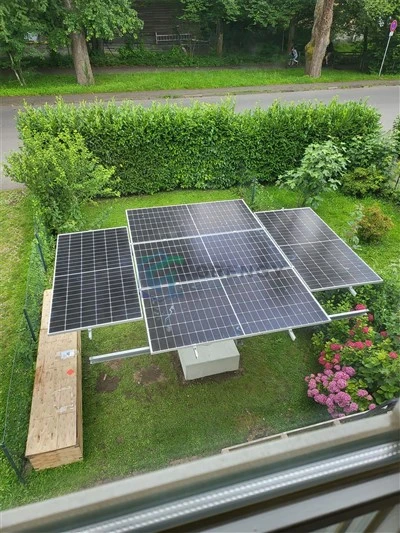 Solarregale zur Mastmontage