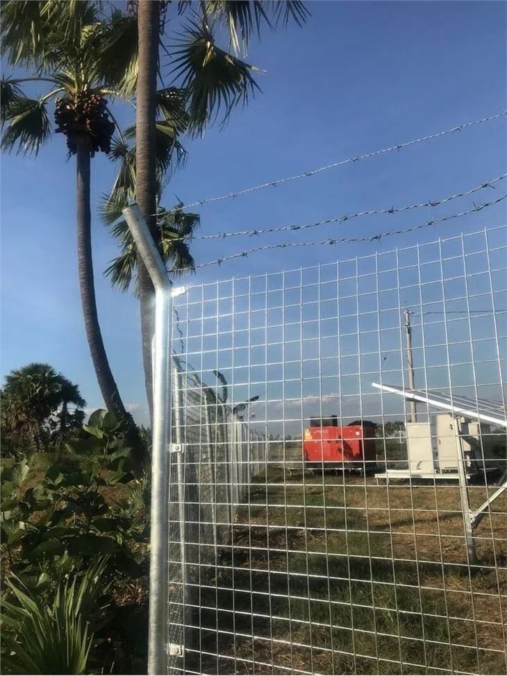 Solarbeschichtete Zäune oder Solarzaun-Montagesystem