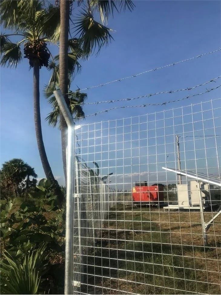 Solar Fence Mounting System (PVC Coating)