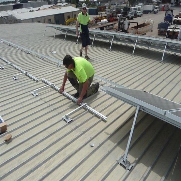 T shape clamp of roof