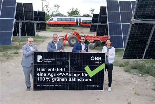 Agrar-PV-Anlage liefert Bahnstrom direkt an das österreichische Schienennetz